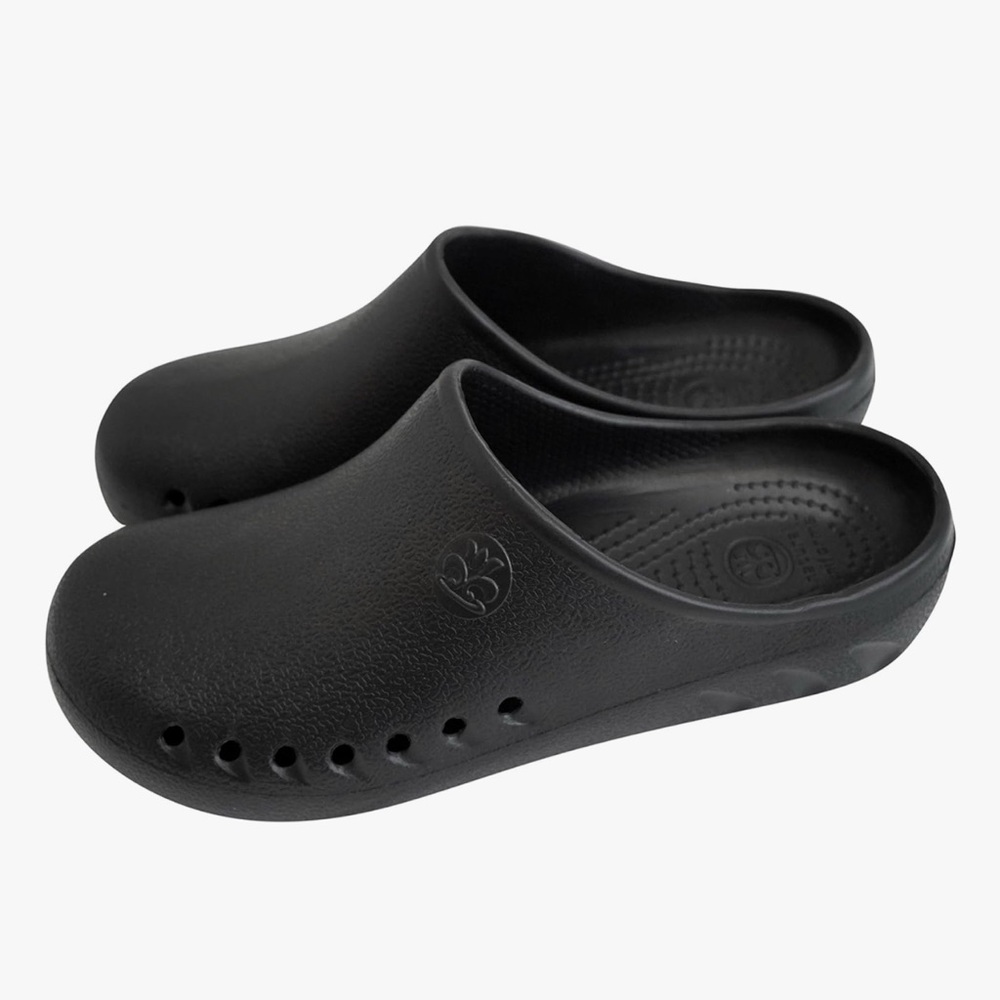 Natural Uniforms Sole Comfort Slip Resistant Women's 8 Nursing Clog